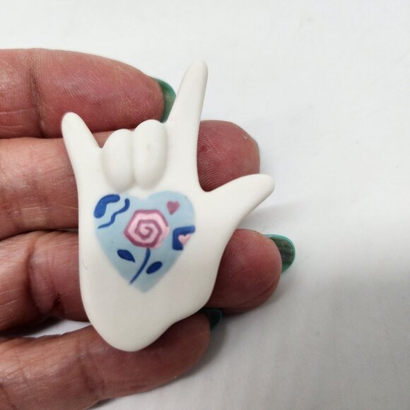 Set Of Awareness Ribbon Pins & Decorative Hand Pin With Floral Details Lot of 4 - Picture 5 of 8